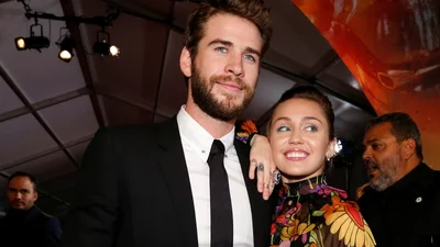 Майлі Сайрус кинула Ліама Гемсворта онлайн, і це найдурніше розставання в світі