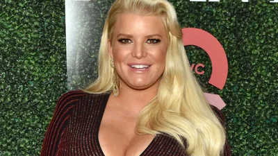 Джессика Симпсон похудела на 45 кг после рождения ребенка и похвасталась стройной фигурой