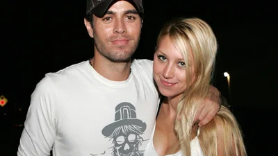 Енріке Іглесіас замилував відео з донькою від Анни Курникової, на якому вони мило танцюють