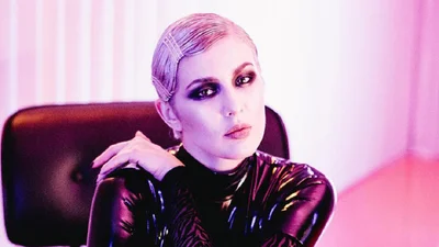 MARUV показала редкое фото с любимым мужем