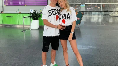 Футболіст Зінченко зробив пропозицію своїй дівчині Владі Седан на футбольному полі