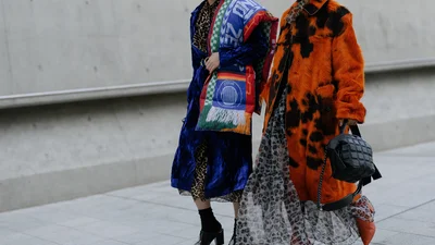 Незвичайний та дуже крутий вуличний стиль на Тижні моди в Сеулі