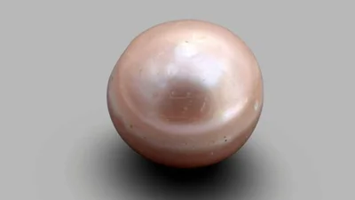 Поблизу Абу-Дабі знайшли найдавнішу перлину у світі, якій 8 тисяч років, і вона - шедевр