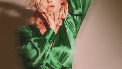 Палітра почуттів: Міша Романова представила mood video на пісню "Зачем"