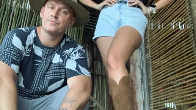 Потап помолодел и отрастил усы - теперь его совсем не узнать