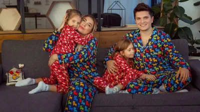 Українські зірки поділились зворушливими сімейними фото в піжамах