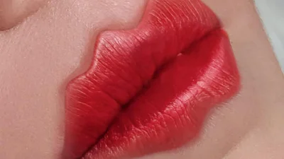 Губи-восьминоги: божевільний тренд підкорює Instagram