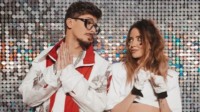 Надя Дорофеева показала архивные фото группы "Время и Стекло", на которых ее не узнать