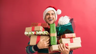 ТОП-10 подарунків хлопцю на Новий рік 2020