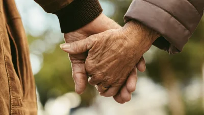 Одна любовь на всю жизнь: пара, которая вместе уже 80 лет, отметила юбилей свадьбы