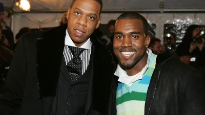 Неожиданная встреча "друзей" Канье Уэста и Jay-Z стала новым мемом о неловких ситуациях