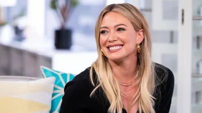 Хилари Дафф тайно вышла замуж и уже показала свадебное фото