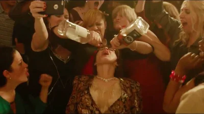 10 смешных гифок о том, как не опозориться на корпоративе