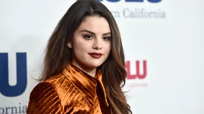 Селена Гомес написала пісню, в якій зізнається, що хоче нового бойфренда