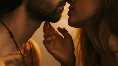 5 крутых сериалов от Netflix, которые возбудят тебя лучше, чем любое порно