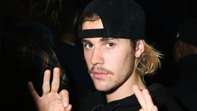 Джастин Бибер рассказал, как не хотел делать предложение руки и сердца жене Хейли