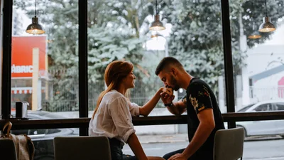 Украинские звезды рассказали, занимались ли сексом на первом свидании