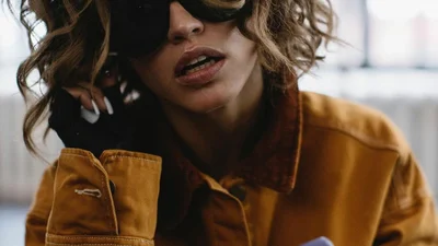 Zivert випустила артхаусний кліп на свою мегапопулярну пісню