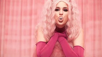 У панчохах і мереживній білизні: новий сексі знімок MARUV розбурхав Instagram