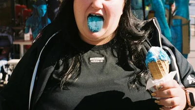 Alyona alyona порадовала пользователей новым образом - теперь она графиня