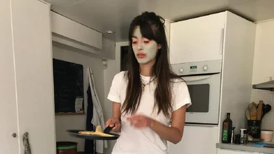 Маски для лица дома: 10 рецептов, которые рекомендуют косметологи