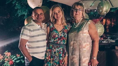 Мама юной невесты Виктора Павлика впервые прокомментировала роман дочери