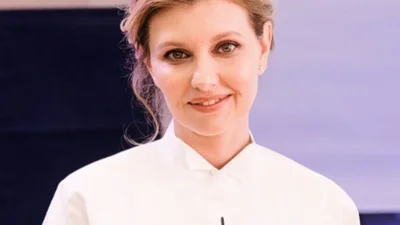 Елена Зеленская вышла в свет в платье украинского бренда за 1400 гривен