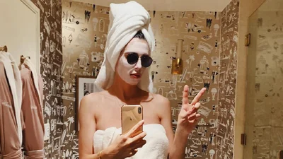 Салон красоты для Люксовых девушек: уход в домашних условиях