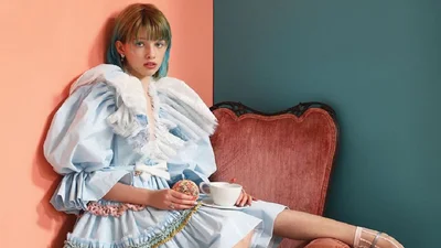 Старша донька Мілли Йовович наступає їй на п'яти, і останній фотосет цьому підтвердження