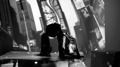 Анна Седокова - Грааль: новый эротический клип певицы покоряет YouTube