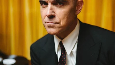 Это хит: Робби Уильямс трогательно исполнил песню, которую написала его 7-летняя дочь