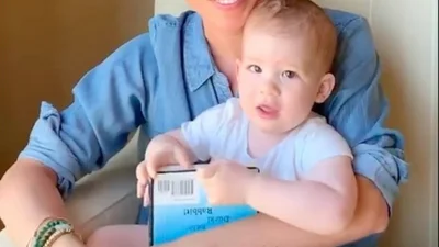 Меган Маркл уперше за довгий час показала сина Арчі в домашньому відео, і він - красунчик