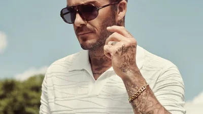 Цензура на тату: Дэвид Бекхэм появился на китайском ТВ, но стал размытым пятном