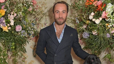 Брат Кейт Миддлтон впервые за 7 лет сбрил бороду и теперь он совсем другой