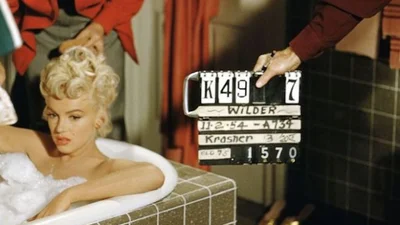 Американская киноакадемия показала фото Мэрилин Монро о том, как она готовилась к съемкам