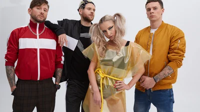 Группа DILEMMA выпустил трек "Оновлена", который гарантированно станет летним хитом