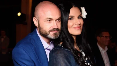 Маша Ефросинина впервые откровенно рассказала о секс-шопах, оргазмах и сексе в ее браке