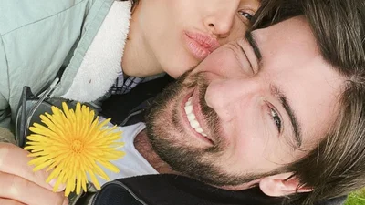 Алина Астровская страстно призналась в любви жениху и показала архивные фото с ним