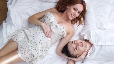 Вагітна Alyosha прикрасила обкладинку відомого журналу разом з коханим Тарасом Тополею