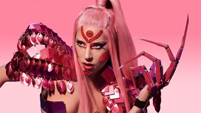 Леді Гага показала, як виглядає без макіяжу – впізнати зірку епатажу досить складно