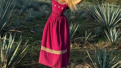 «Нова я»: Оля Полякова шокувала фанів зачіскою ірокез