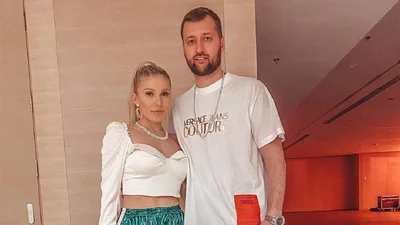 Тамерлан и Алена Омаргалиева обвенчались в годовщину брака