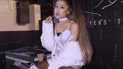 На свій 27-й день народження Аріана Гранде вперше показала фото з новим бойфрендом