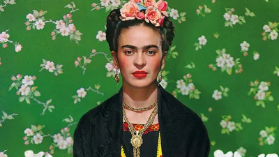 В сети появились кадры Фриды Кало, на которых она еще подросток