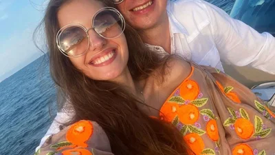 Дмитро Комаров показав, як із дружиною святкував Івана Купала на своїй дачі