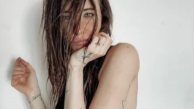 Секси Надя Дорофеева засыпала сеть соблазнительными фото из бассейна