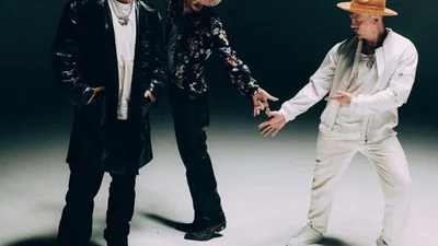 ChicaBamboni: группа MOZGI выпустила клип на песню, которая стала летним хитом