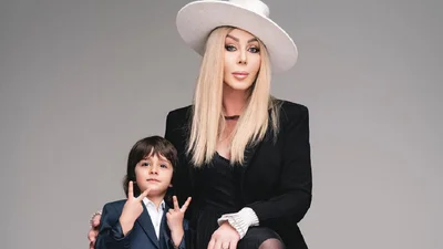 Молодший син Ірини Білик знявся у фотосеті, і він - сама харизма