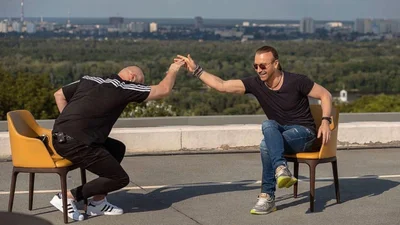 Олег Винник рассказал, обижается ли он на то, что его фанаток называют "волчицами"