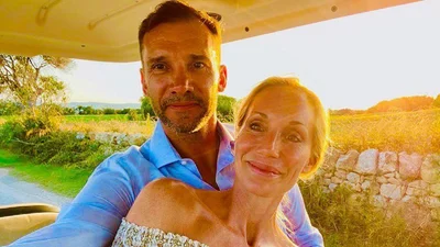 Сталеві м'язи: жінка Андрія Шевченка показала, як виглядає після народження 4 дітей